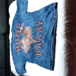 3D Tees by the mountain mens sized 2XL (50/52) Hump Day t-shirt